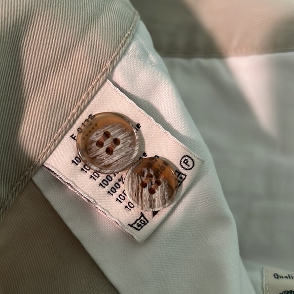 Mens LACOSTE Khaki Shorts - Picture 5 of 6